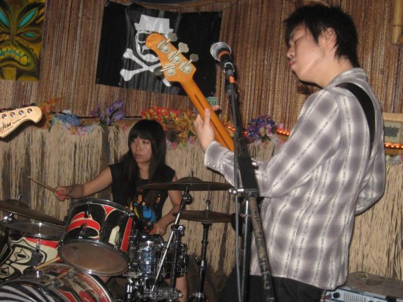 HITOMI and HIROMU laying it down.