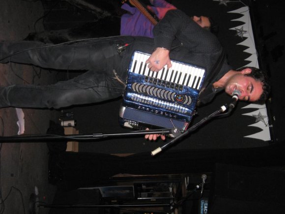 Gotta love Rock'n'Roll accordian.