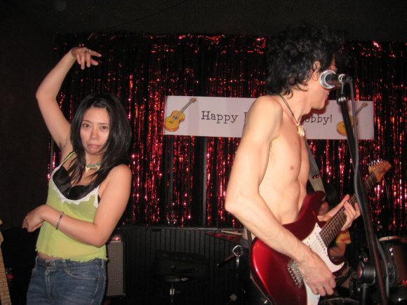 YUKA dances while BOBBY played a HENDRIX tune.