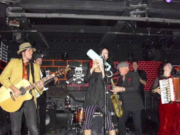 MAD JUANA/SAMI YAFFA, JORDAN, PAUL, KARMEN GUY, DANNY RAY, BRIAN and MARNI