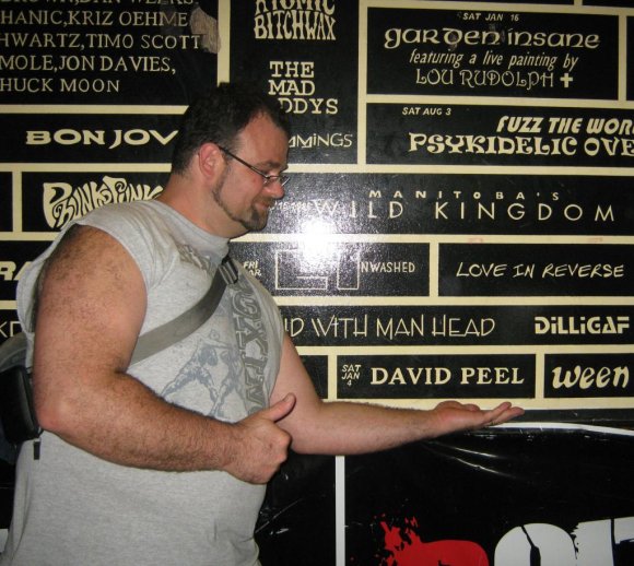 RATTLES finds DAVID PEEL's name on the BRIGHTON BAR's WALL OF FAME!