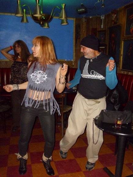 PATRICE, CYNDI and DAVE dancing up a storm!