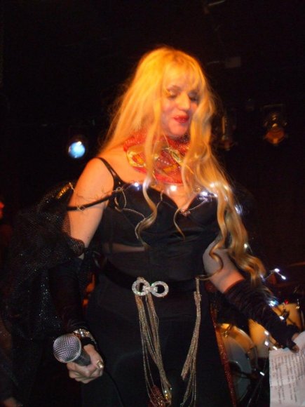 PHOEBE LEGERE