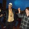 DINA, VICTOR and ZOE STARK, dancing to the HIPP PIPPS!