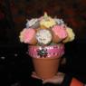 DIDI DELICIOUS made a Bouquet of Cupcakes for CYNDI's Birthday!