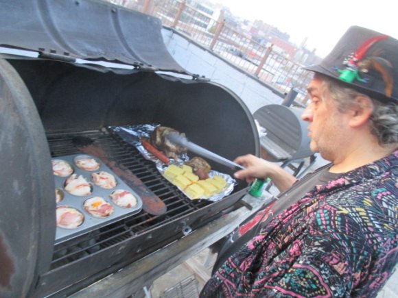 CRAZY GLENN manning the Grill!