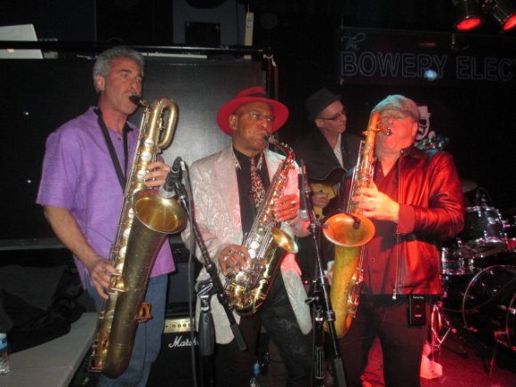 The HORN SECTION - STEVE, RAVEN and DANNY RAY with JIMMY SATTEN behind them!