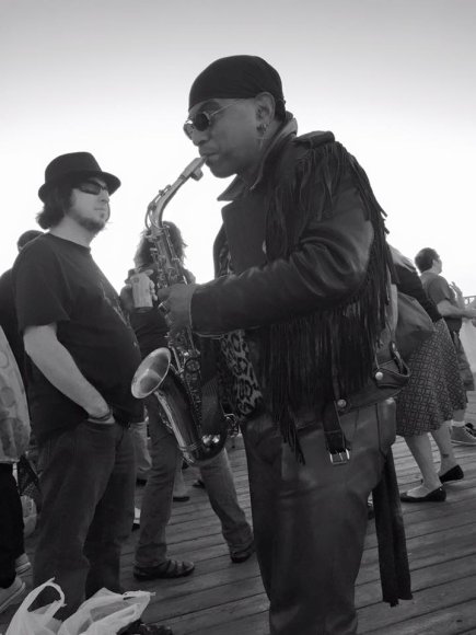 JOHNNY YOUNG (GIANT FLYING TURTLES and...) listening as CHUCK 'RAVEN' HANCOCK (MURPHYS LAW, JOY RYDER BAND and...) sets down some sounds!