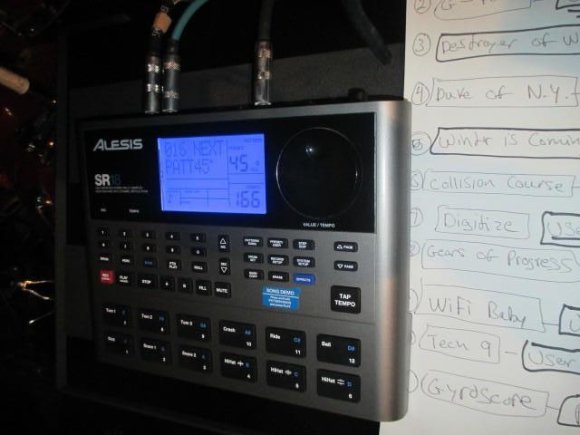 BIG ULTRA/ALESIS ULTRA